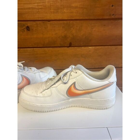 Nike Air Force 1 Low Oversized Swoosh White Orange Peel Sz 10.5 A02441-102 main image 4